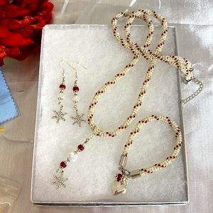 NEW❤️ SNOWFLAKE Necklace/Bracelet/Earring Set by Jewelry From the Heart